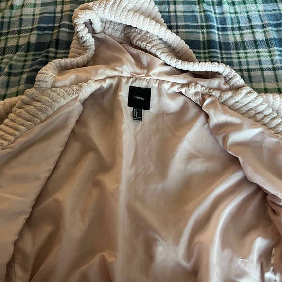 Pink Ribbed Fluffy Jacket - Picture 2 of 3